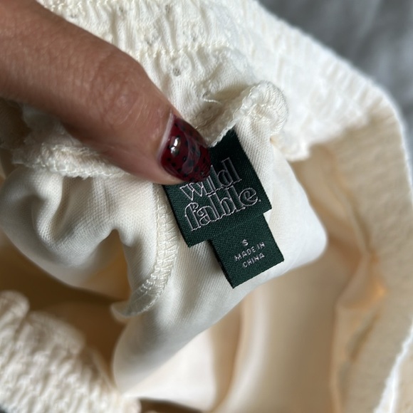 Wild Fable Cream Eyelet Pull On Shorts - Picture 7 of 8